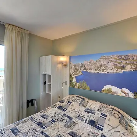 La Conga Hotel 2*