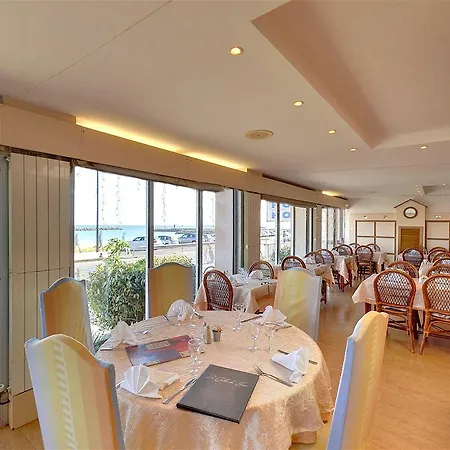 Hotel La Conga 2*